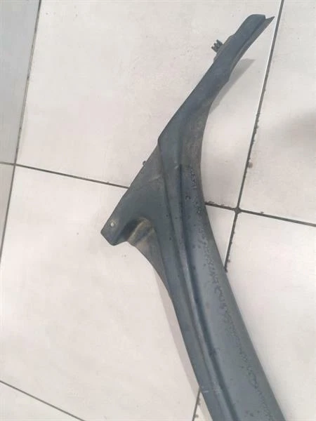 CHEVROLET CORVETTE C6 15242376 Abdeckung Scheibenwischer Windshield Cowl Panel - Image 5