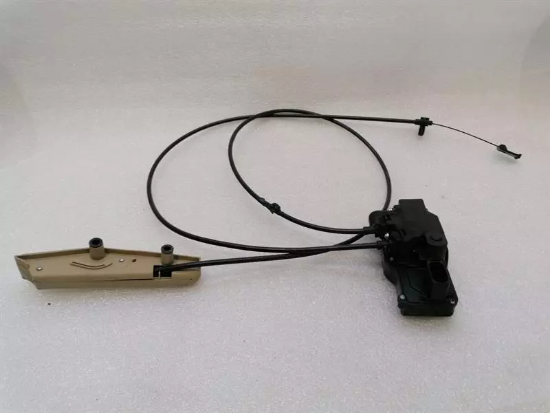 CHEVROLET CORVETTE C6 Door lock 15946775 Türschloss LEFT LINKS