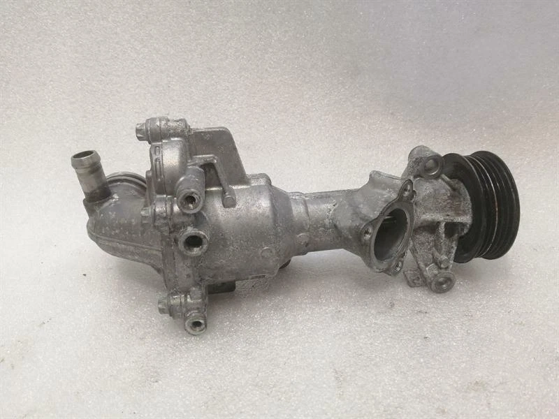 MERCEDES M260 AMG W177 WATER cooling pump A2602001100 Kühlmittelpumpe Pumpe - Image 3