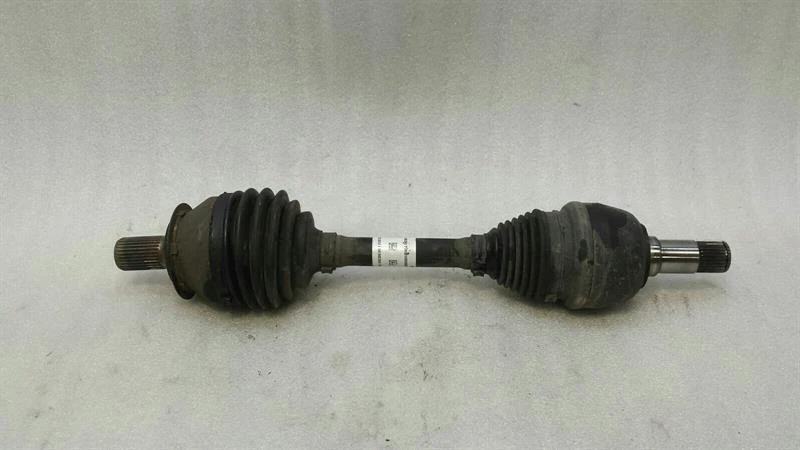 MERCEDES A Class W176 Left Front Drive Shaft A2463301601 Antriebswelle Vorne LI