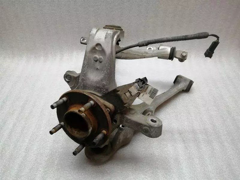 CHEVROLET CORVETTE C6 Right Front Hub 88965638 Radlagergehäuse Vorne Rechts