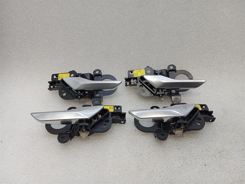 JAGUAR i-PACE X590 EV400 Door Inner handle SET J9D3-22601-AC Innen Türgriff SATZ