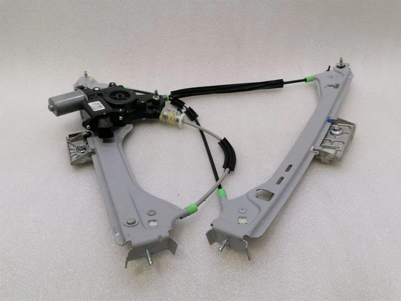 CHEVROLET CORVETTE C8 Right Front Door Winder 84970841 Fensterheber vorne rechts