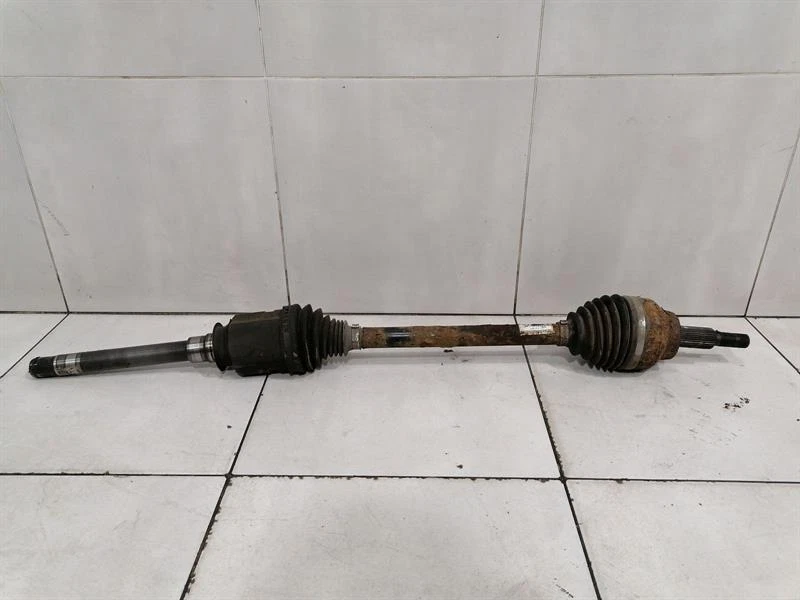 JEEP GRAND CHEROKEE WK2 SRT8 FRH Drive Shaft 68193660AA Antriebswelle Vorne Re