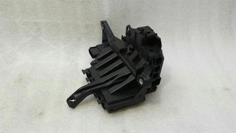 MERCEDES C Class W205 Fuse Box A2055402250 Sicherungskasten C220