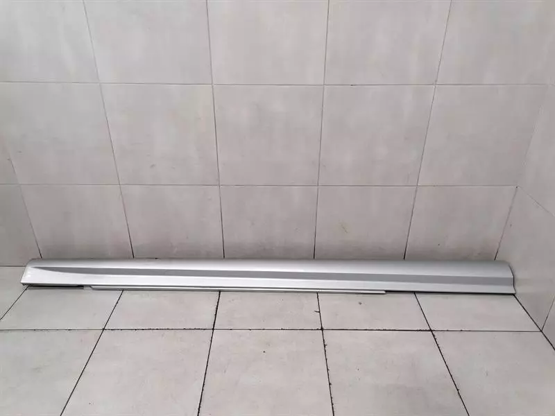 MERCEDES C63 AMG W204 Right Side skirt A2046982854 Seitenschweller Rechts M156