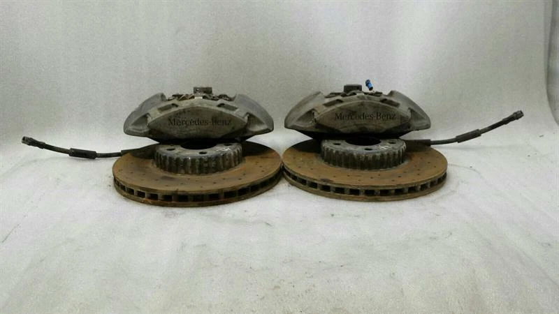MERCEDES C Class W205 Front Brake Kit A0004212112 BREMSE VORNE SET AMG PACK
