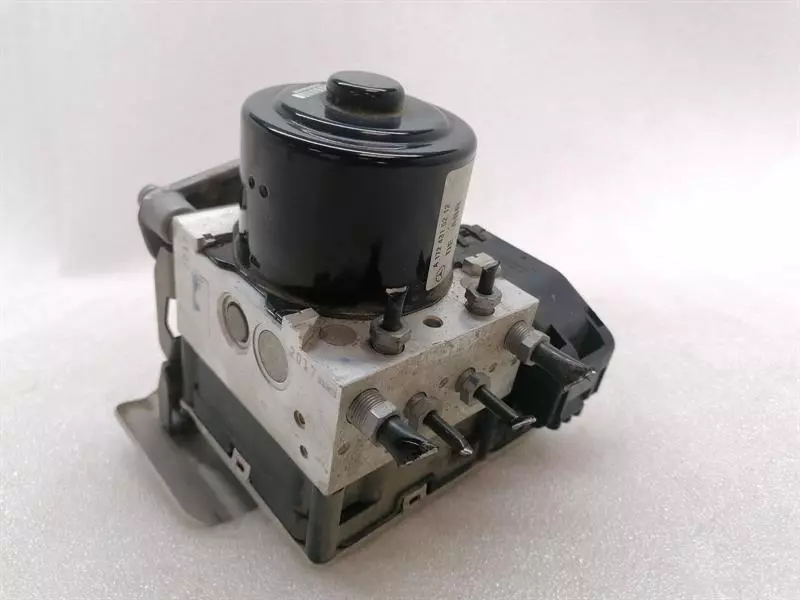 MERCEDES C C63 T204 W204 A.B.S Pump A1729012000 ABS Pumpe HYDRAULIKBLOCK AMG