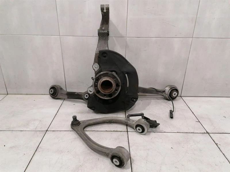 MERCEDES S-class W222 Right Front Hub A2223322001 Radlagergehäuse Vorne Rechts
