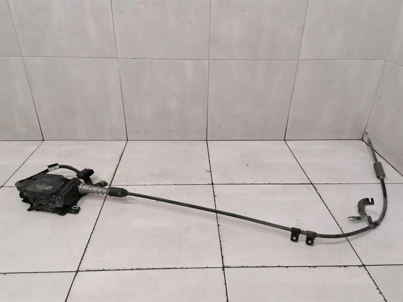 CHEVROLET CORVETTE C7 Park Brake Motor 84073243 STELLMOTOR PARKBREMSE