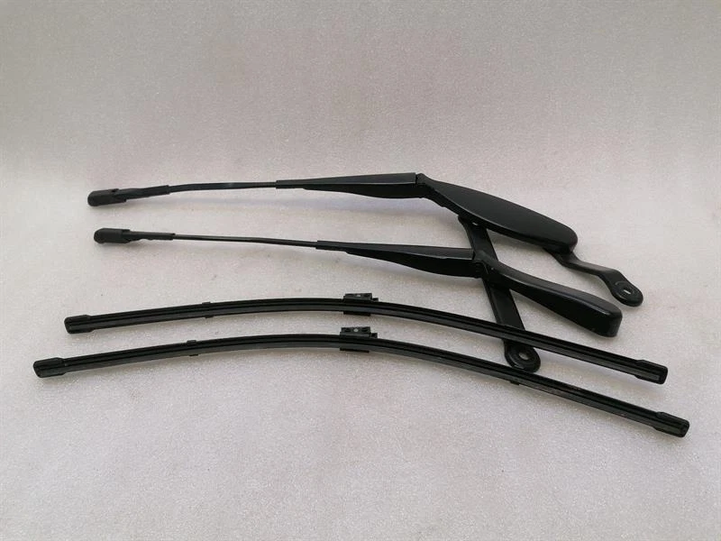 MERCEDES C Class W205 Wiper arm A2058200244 Scheibenwischer LHD