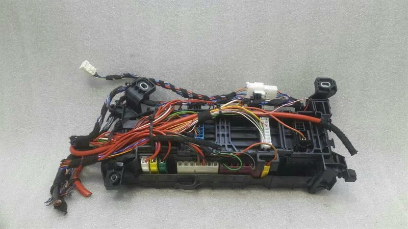 MERCEDES A Class W176 Fuse Box A2465400340 Sicherungskasten SAM .