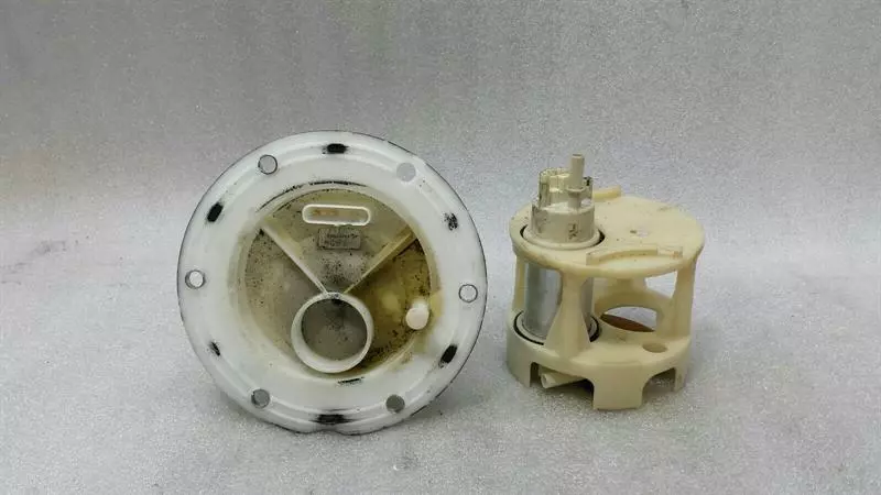 MERCEDES CL W216 Fuel Pump Electric A2214705994 Kraftstoffpumpe CL550