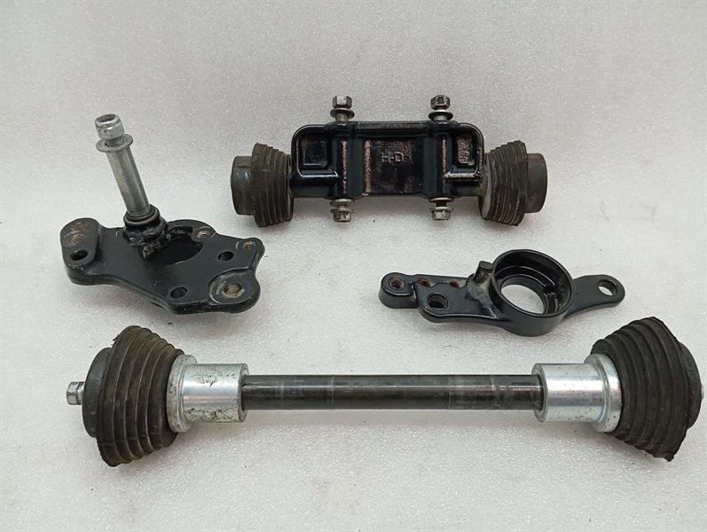 HARLEY-DAVIDSON TOURING Engine mount 47159-09BHP Motorhalter 16400005 47540-11