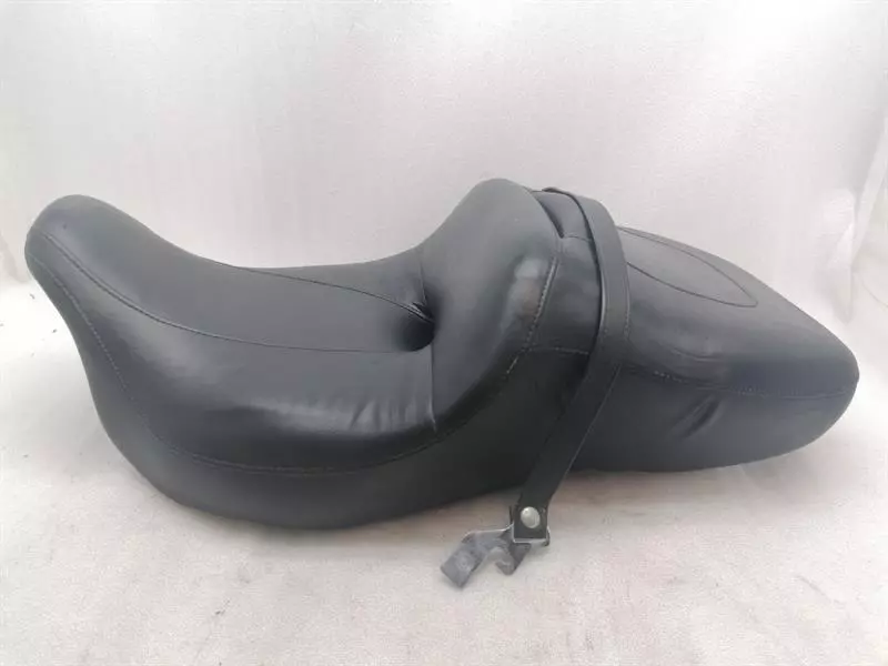 HARLEY-DAVIDSON FLHTCU Ultra Classic Electra Glide Seat 51495-09A Sitz