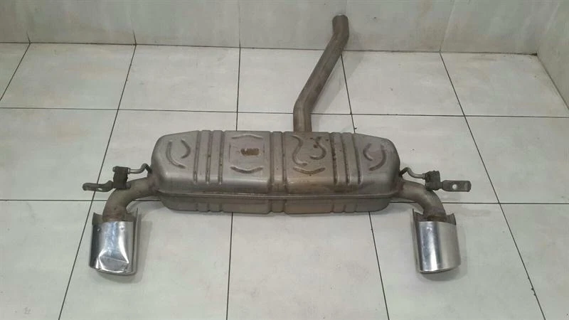 MERCEDES A Class W176 Exhaust silencer A1764906481 Auspuff Endschalldämpfer A180