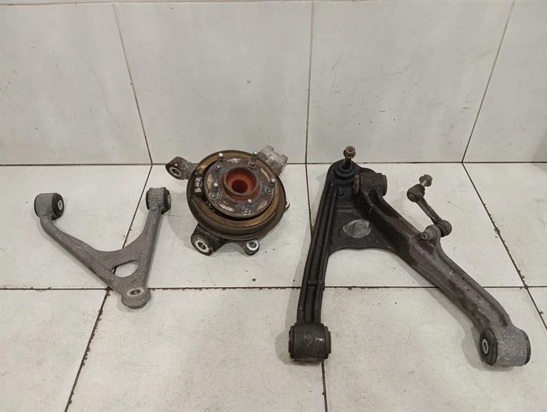 CHEVROLET CORVETTE C6 Right Rear Hub 88965637 Radlagergehäuse Hinten Rechts