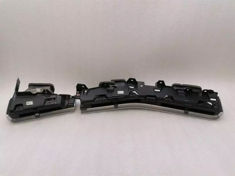CHEVROLET CORVETTE C8  Air vent 84897407 Lüftungsdüse Lüftungsgitter