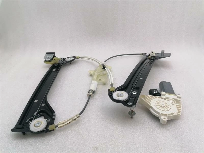 MERCEDES CLA W117 C117 Left Front Door Winder A1177200179 Fensterheber vorne Li