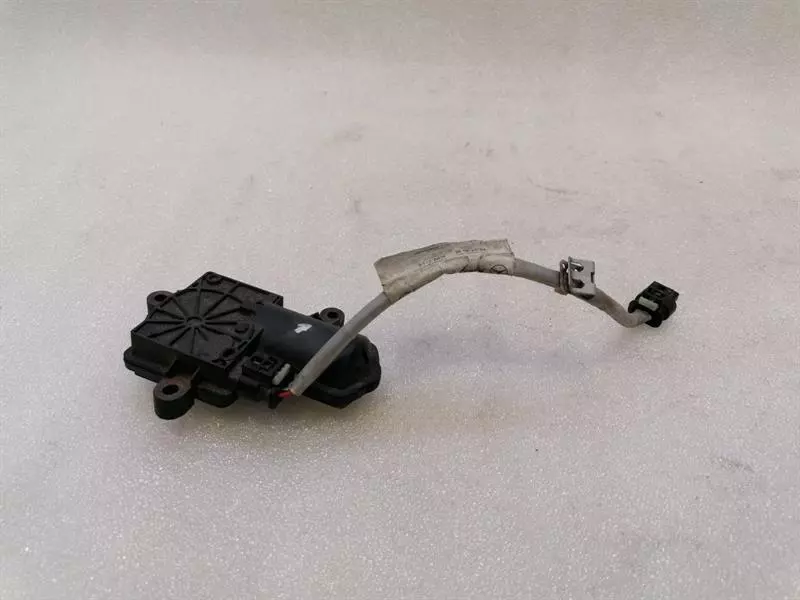 MERCEDES C Class W205 Left exhaust Actuator A2909064000 Auspuff Aktuator Hi Li