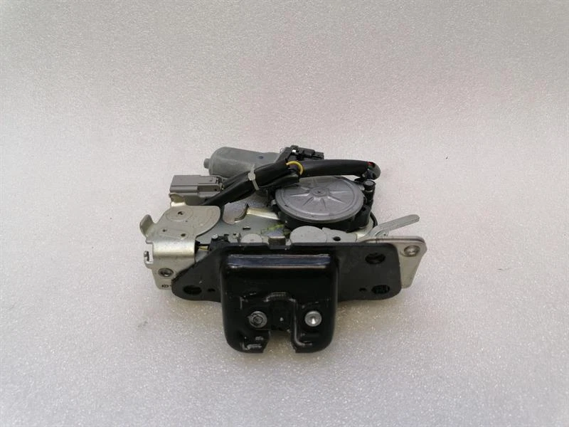 JEEP GRAND CHEROKEE WK2 MK4 Boot lock 4589656AC Heckklappe Schloss