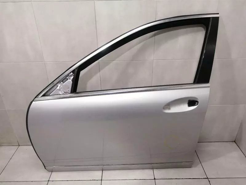 MERCEDES S-class W221 Left Front Door A2217200105 Tür Vorne Links