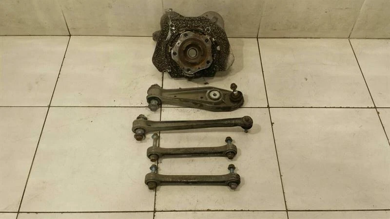 PORSCHE 911 997 Right Rear Hub 99733161207 Radlagergehäuse Hinten Rechts