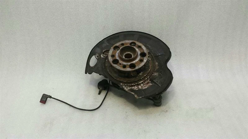 MERCEDES W221 Right Rear Hub A2213502208 Radlagergehäuse Hinten Rechts