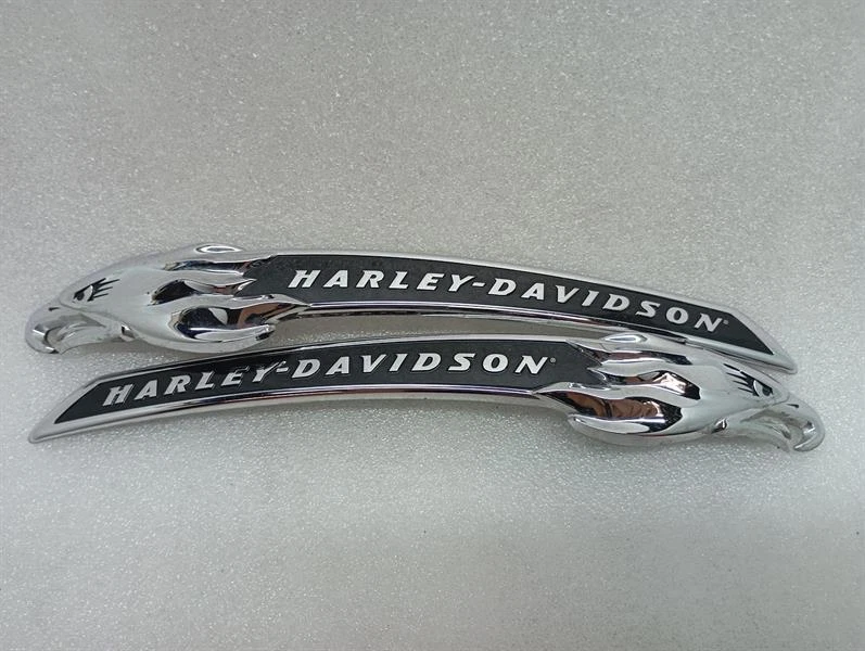 HARLEY-DAVIDSON TOURING CVO 14100222 14100223 FUEL TANK MEDALLION SCREAMIN EAGLE
