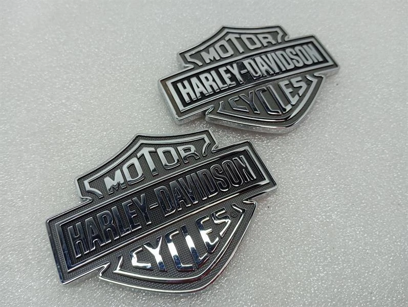 HARLEY-DAVIDSON 62445-10 62446-10 FUEL TANK EMBLEM SET LOGO BADGES RIGHT LEFT