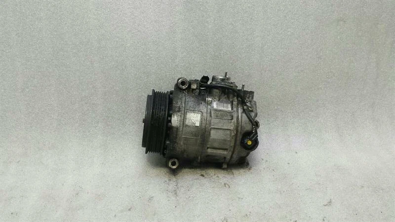 MERCEDES CLK55 AMG W209 A/C Compressor A0012301911 Klimakompressor