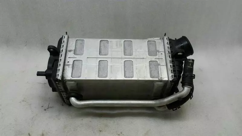 E500 V8 M157 MERCEDES E Class Ladeluftkühler A2780900314 Intercooler W212 W221