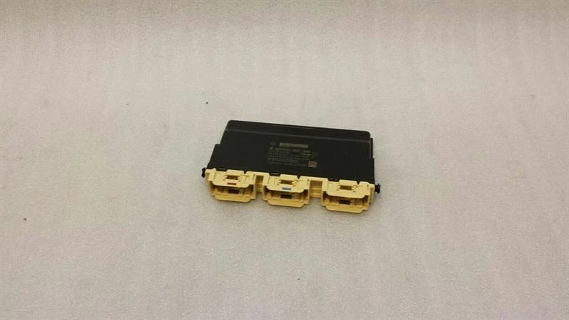 MERCEDES C Class W205 Passanger Seat control module A2059000109 Sitz Steuergerät