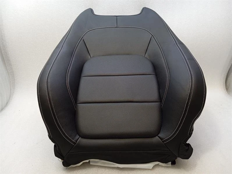 JAGUAR i-PACE X590 EV400 Seat M9D3-64811-AA Sitz Interior