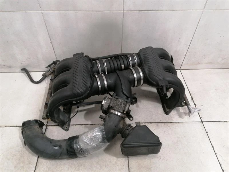 PORSCHE BOXSTER 986 Inlet Manifold 99611005500 Ansaugbrücke