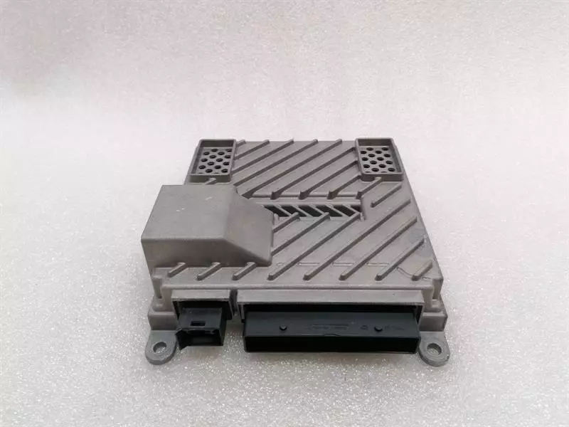 MERCEDES C Class W205 Amplifier A0009000620 Verstärker MIDLINE SOUND