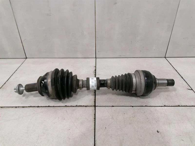 MERCEDES A35 AMG W177 Left Front Drive Shaft A1773301501 Antriebswelle Vorne Li