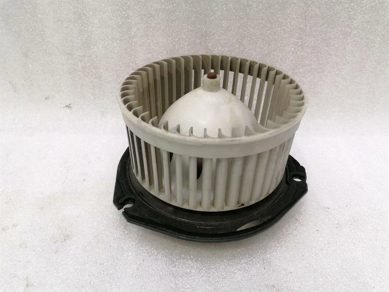 CHEVROLET CORVETTE C6 Heater Blower Motor 52414839 Motor Heizungsgebläse