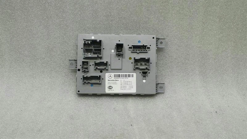 MERCEDES C Class W205 Electronic module A2229006007 Steuergerät SAM