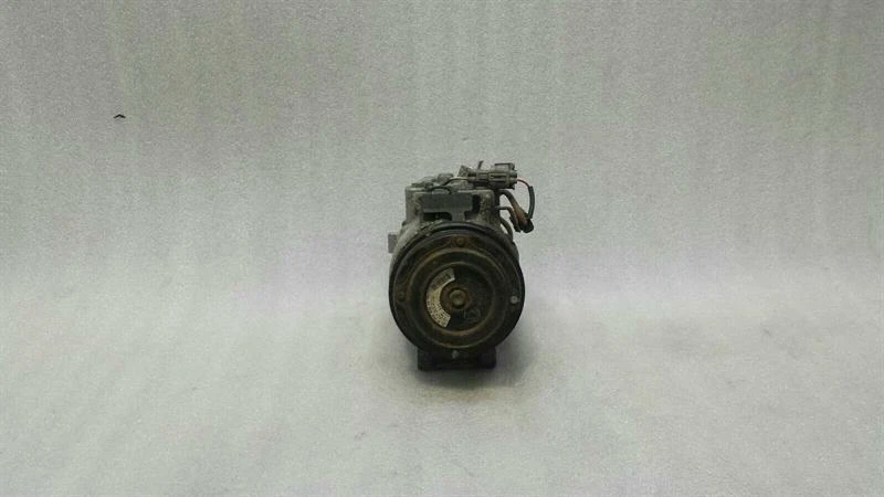 MERCEDES C Class W204 A/C Compressor A0008302600 Klimakompressor