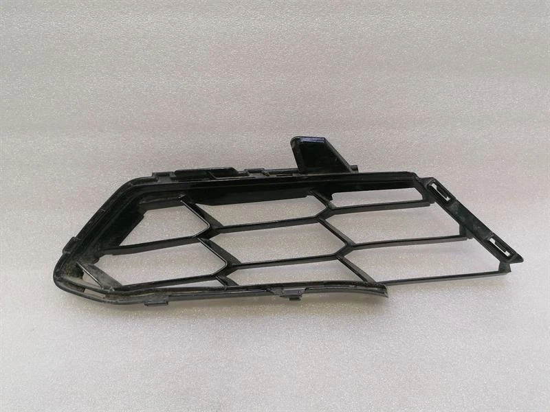 CHEVROLET CORVETTE C8 Front Grille 84955038 Kühlergitter