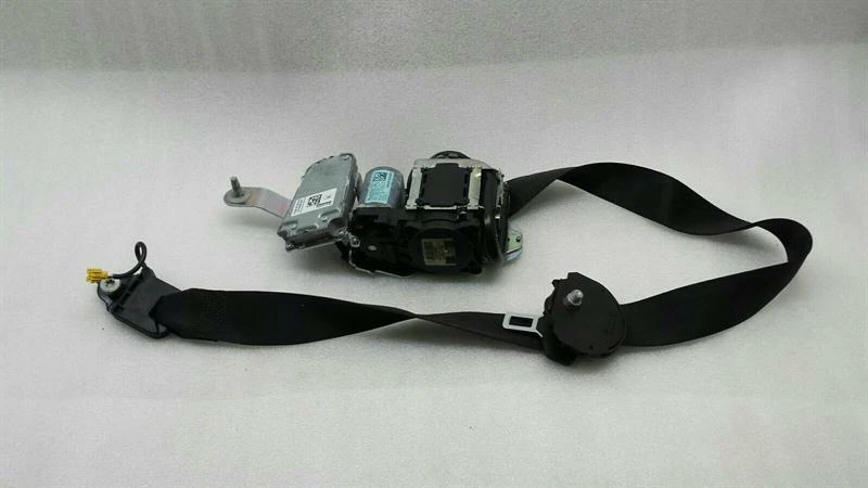 MERCEDES W212 Sicherheitsgurt Gurt Vorne Rechts A2128606885 Front Seatbelt