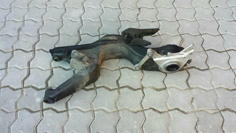 HONDA VFR800 X Rear swingarm 52200-MJM-D00