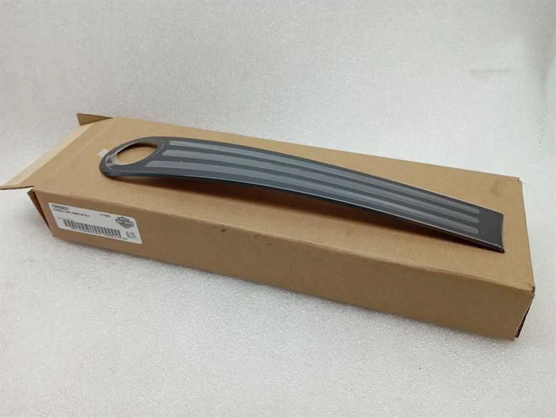 HARLEY-DAVIDSON CVO/CUSTOM Fuel Tank Console insert 70900831 Konsole NEW