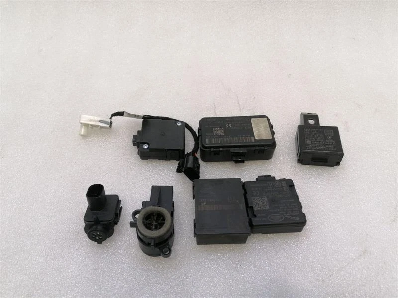 JAGUAR i-PACE X590 EV400 Electronic module K8D2-15K602-BB Steuergerät SET SATZ