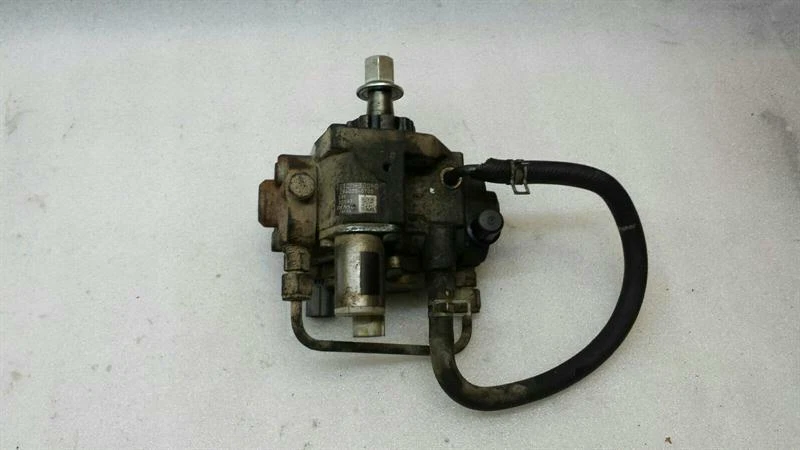 TOYOTA Hilux Fuel Pump Mechanical 2210030090 Kraftstoffpumpe