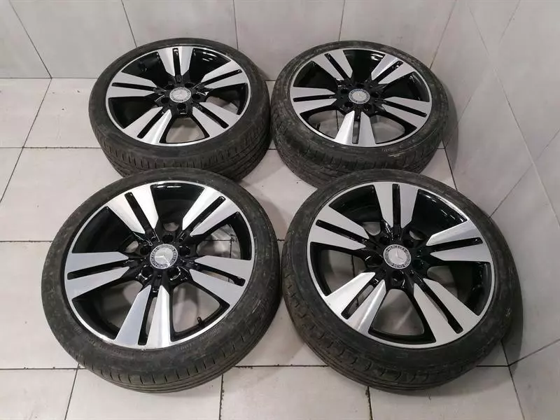 4X Mercedes A Klasse W246 W176 CLA C117 225 40 R18 A2464010402 Alloys Alufelge