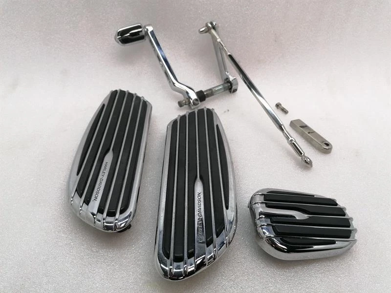 HARLEY-DAVIDSON Gear selector 34568-00C Gangschaltung Swept Wing FOOTBOARD CVO