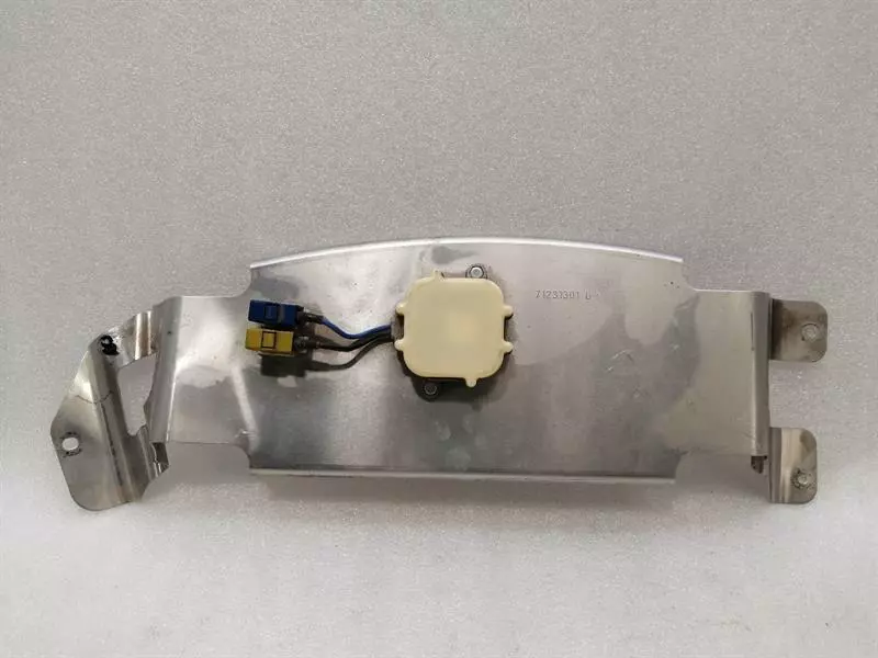 CHEVROLET CORVETTE C7 Z06 Aerial / Antenna 22924487 Antenne MOBILE PHONE ANTENNA - Image 3