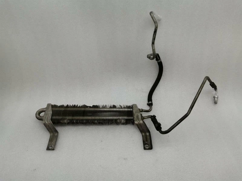 CHEVROLET CORVETTE C6 Power steering radiator 26097526 Servoölkühler